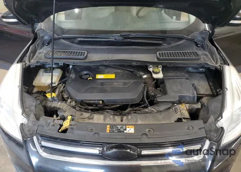 2015 Ford Escape Titanium z USA, uszkodzony, nr VIN 1FMCU9JX9FUB62417